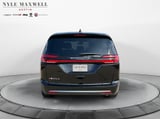 2027 Chrysler Pacifica - Preview 15