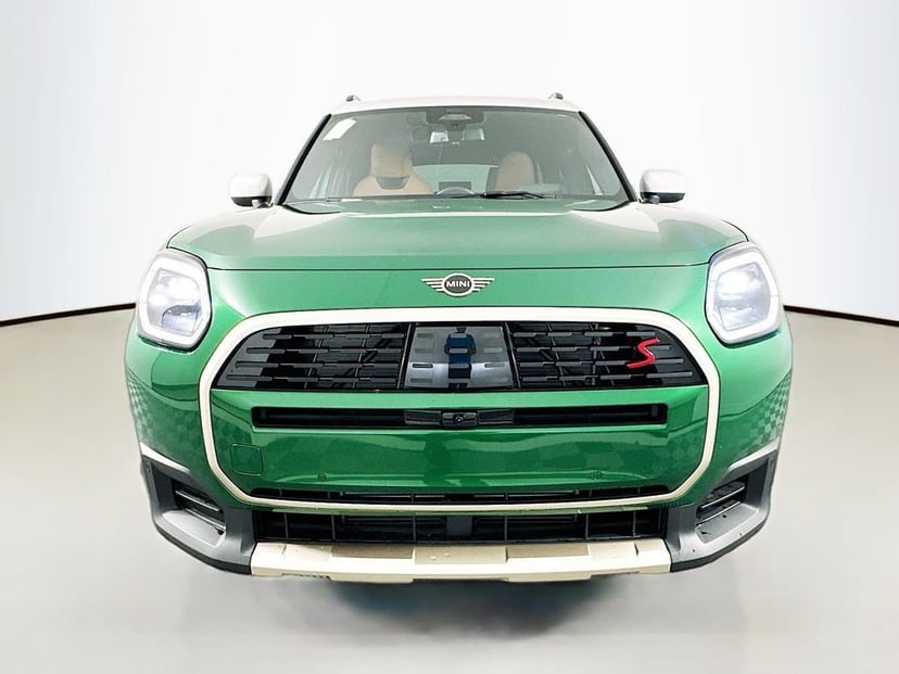 2026 MINI Countryman - Image 1