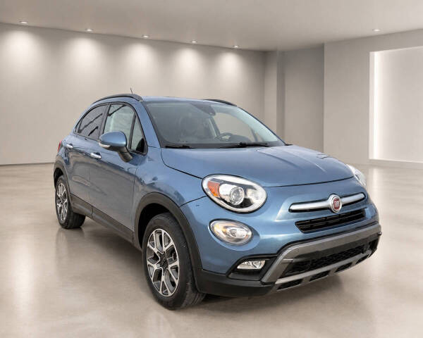 2017 FIAT 500X - Image 1