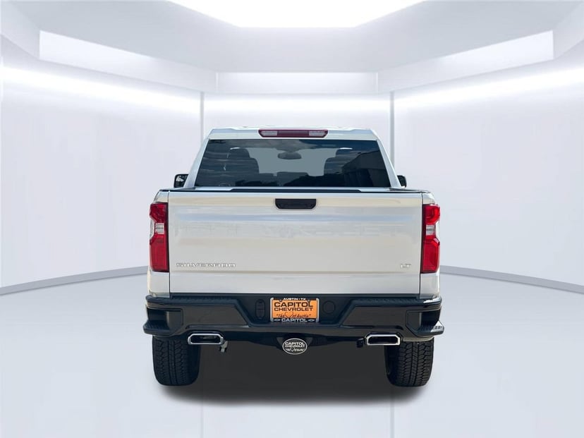 2026 Chevrolet Silverado 1500 - Image 3