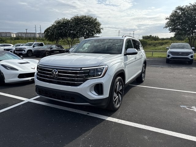 2026 Volkswagen Atlas - Image 1