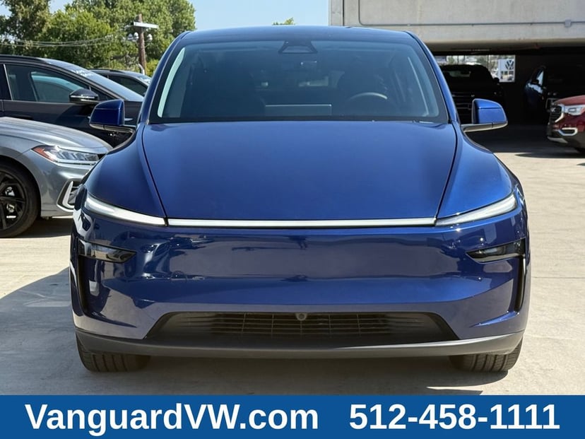 2026 Tesla Model Y - Image 3