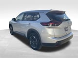 2024 Nissan Rogue - Preview 8