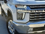 2021 Chevrolet Silverado - Preview 3