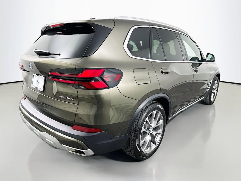 2026 BMW X5 - Image 3