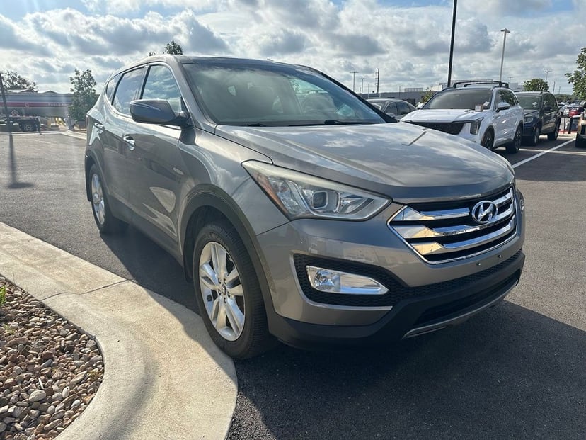 2013 Hyundai Santa Fe - Image 1