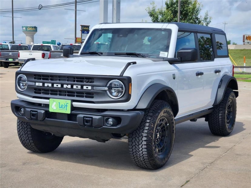 2026 Ford Bronco - Image 1