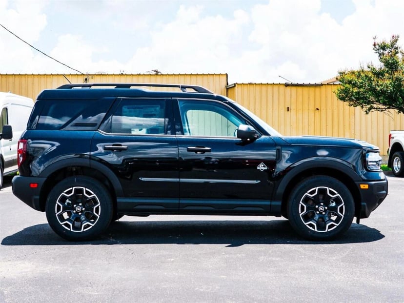 2026 Ford Bronco Sport - Image 2