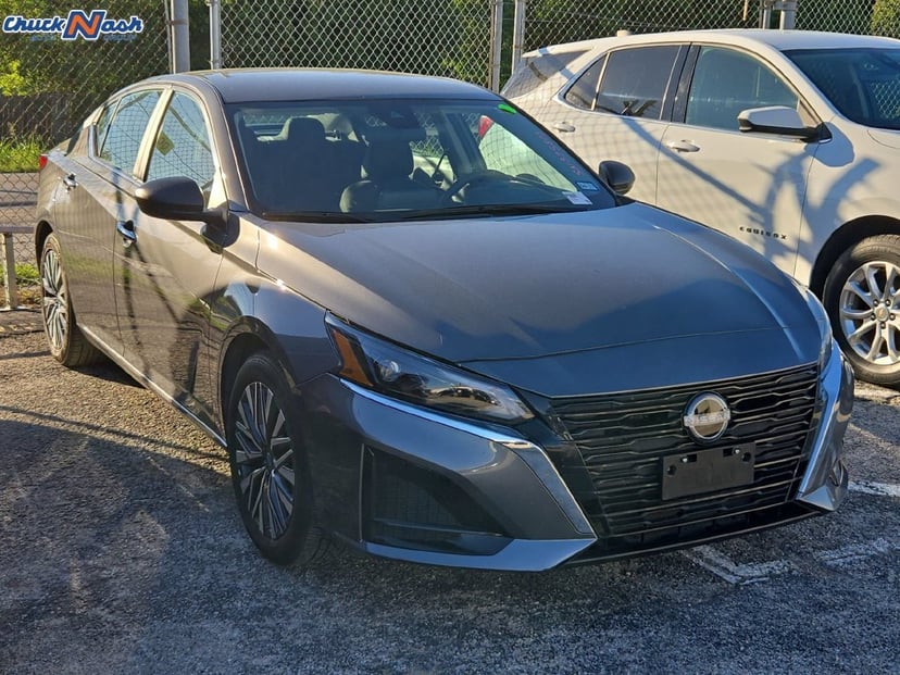 2025 Nissan Altima - Image 1