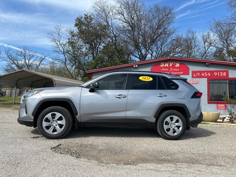2021 Toyota RAV4 - Image 2