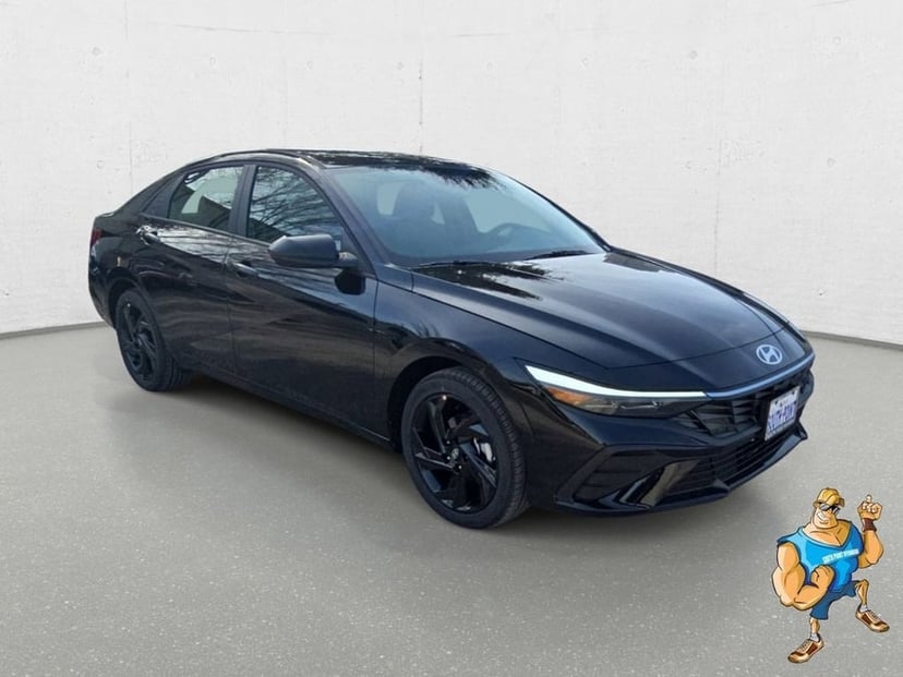 2026 Hyundai Elantra - Image 2
