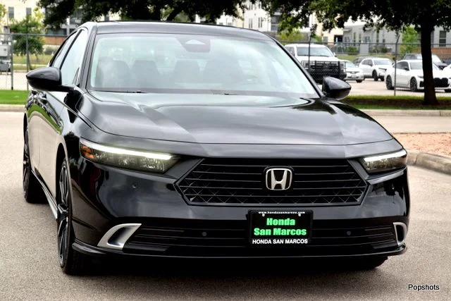 2026 Honda Accord Sedan Touring Hybrid 4D Sedan Crystal Black Pearl - Image 3