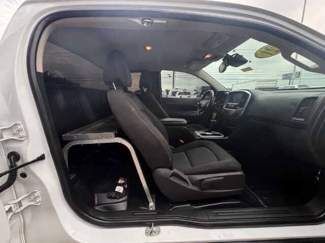 2021 Chevrolet Colorado - Image 3