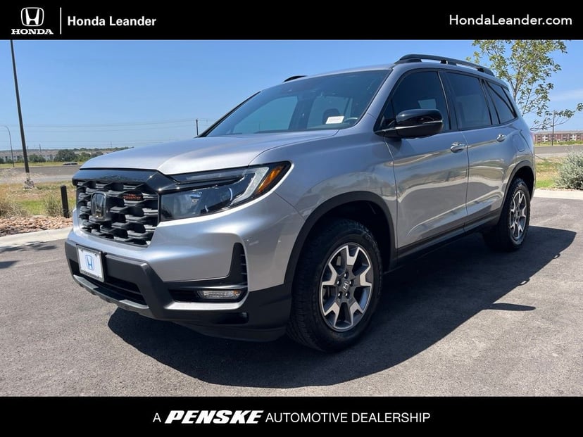 2023 Honda Passport - Image 1