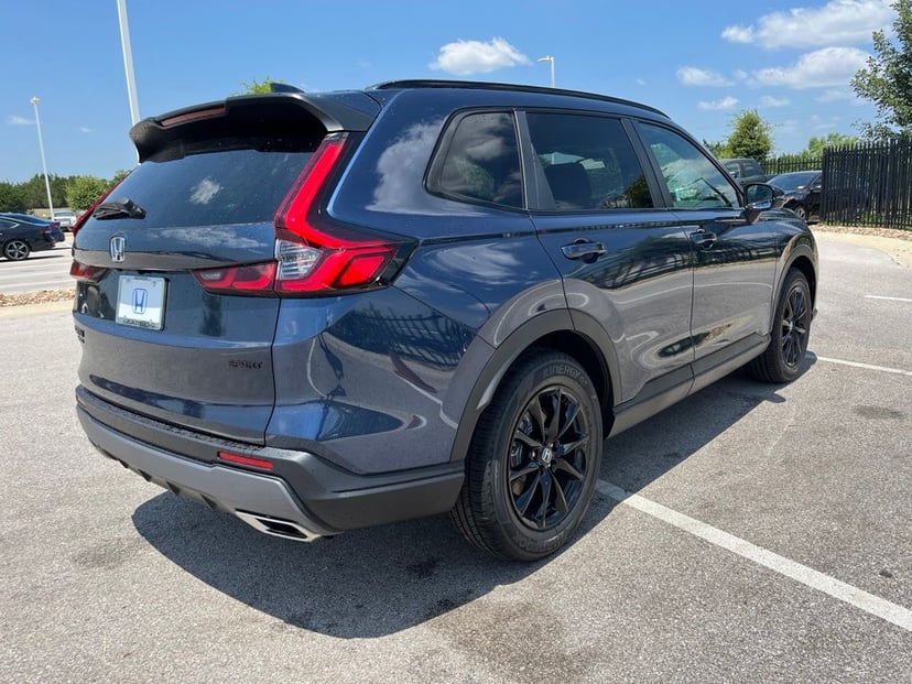 2026 Honda CR-V - Image 3