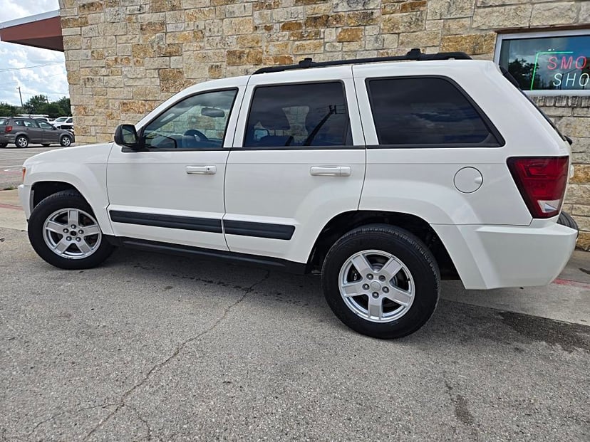 2006 Jeep Grand Cherokee - Image 3