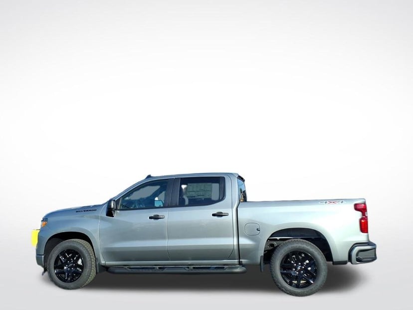 2026 Chevrolet Silverado 1500 - Image 1