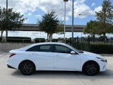 2023 Hyundai Elantra - Preview 3