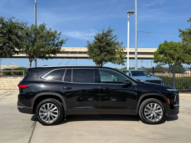 2025 Buick Enclave - Image 3