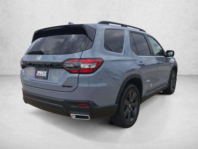 2025 Honda Pilot - Image 3