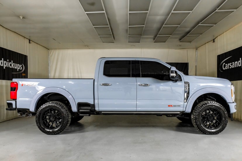 2024 Ford F-250 - Image 2