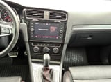 2020 Volkswagen Golf GTI - Preview 3