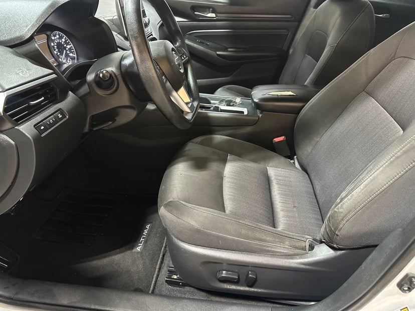 2020 Nissan Altima - Image 1