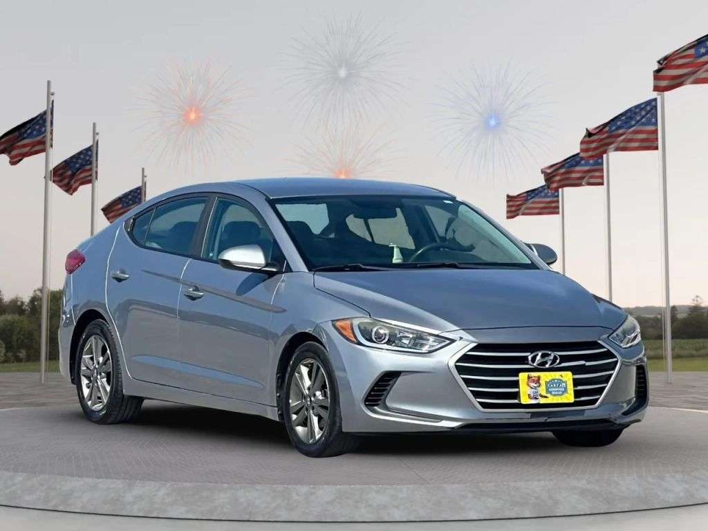 2017 Hyundai Elantra - Image 1