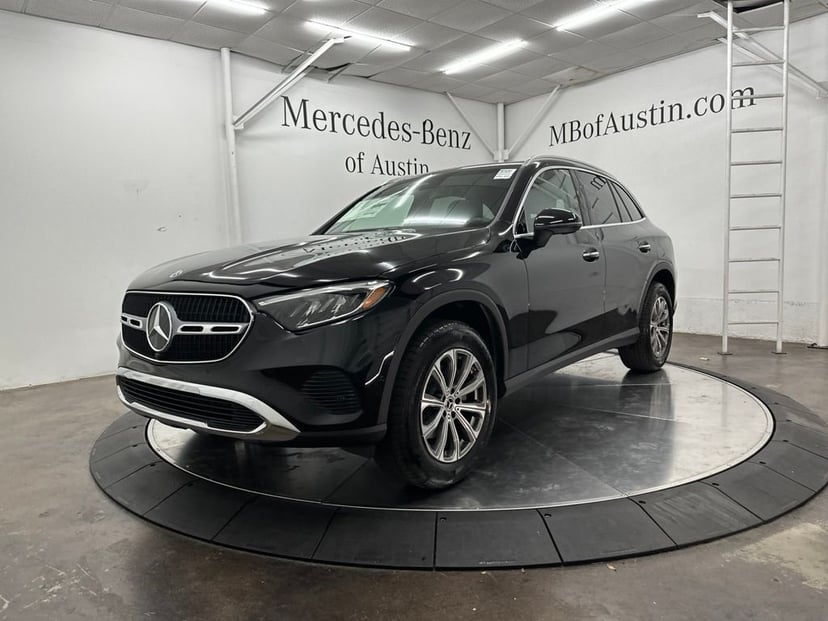 2026 Mercedes-Benz GLC - Image 3