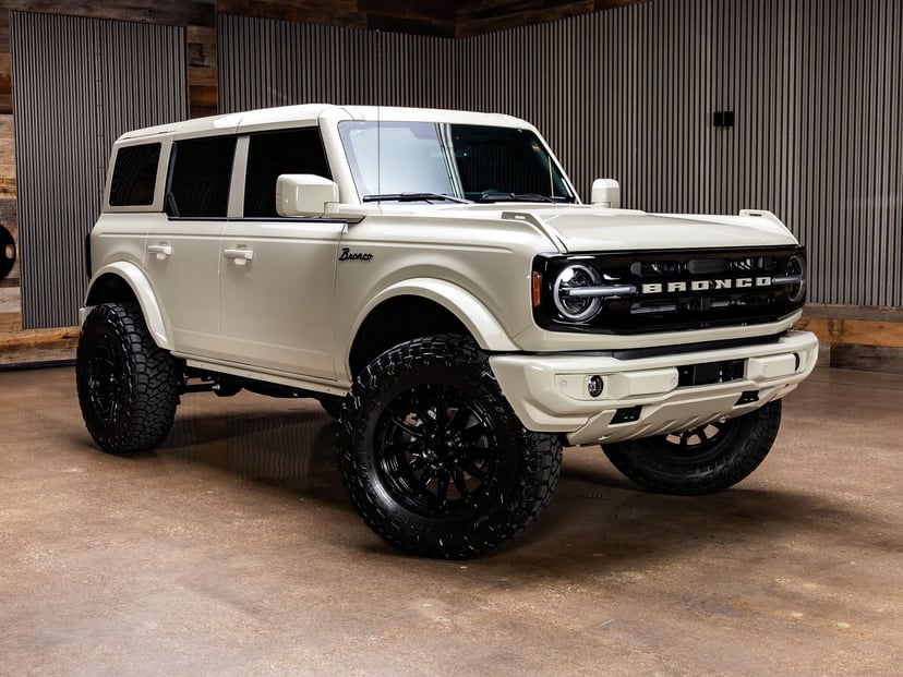 2026 Ford Bronco - Image 1