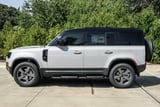 2026 Land Rover Defender - Preview 12