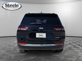 2025 Jeep Grand Cherokee - Preview 4