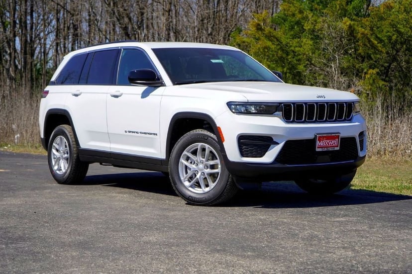 2026 Jeep Grand Cherokee - Image 1