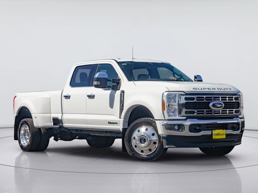 2026 Ford F-450 - Image 1