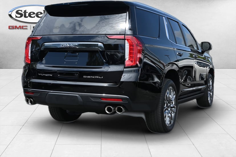 2024 GMC Yukon - Image 3