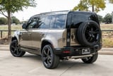 2026 Land Rover Defender - Preview 11