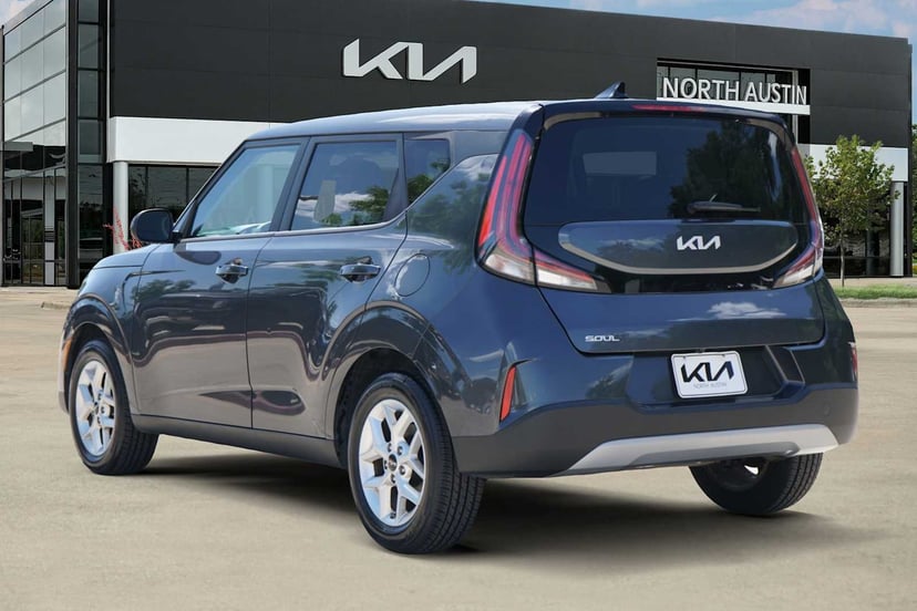 2024 Kia Soul - Image 3