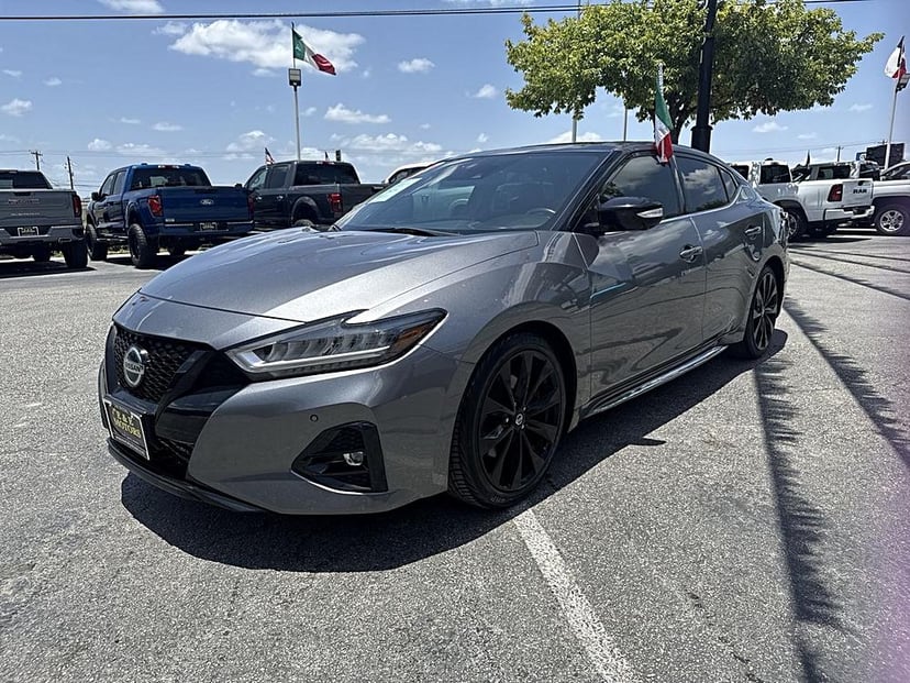 2021 Nissan Maxima - Image 1