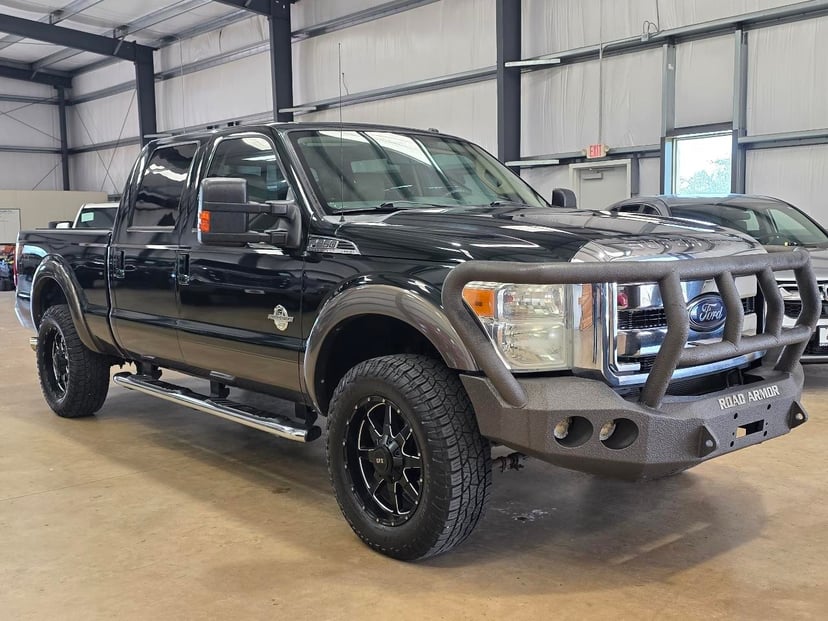 2015 Ford F-250 - Image 2