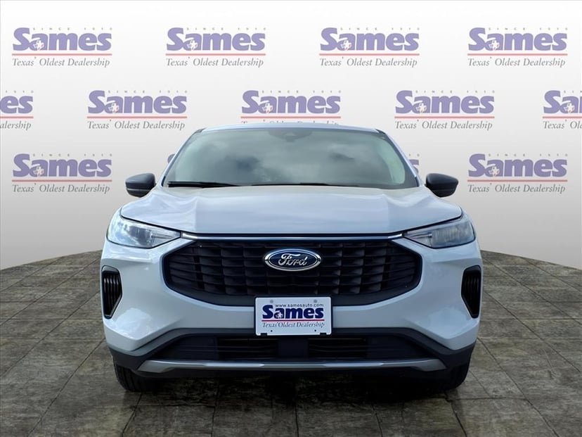 2026 Ford Escape - Image 2
