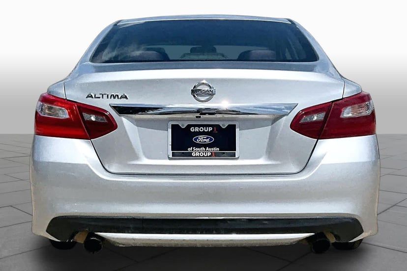 2018 Nissan Altima - Image 3
