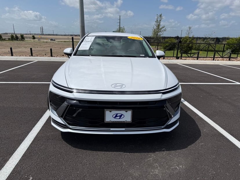 2026 Hyundai Sonata Hybrid - Image 3
