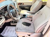 2020 Chrysler Pacifica - Preview 11