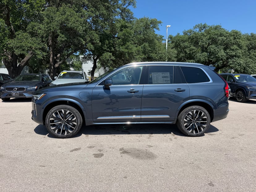 2026 Volvo XC90 - Image 1