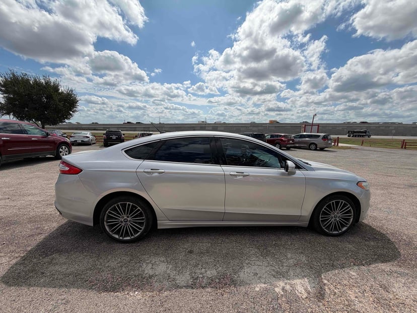 2013 Ford Fusion - Image 1
