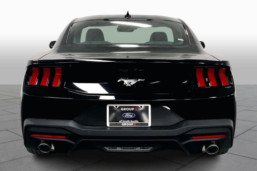 2026 Ford Mustang - Image 3