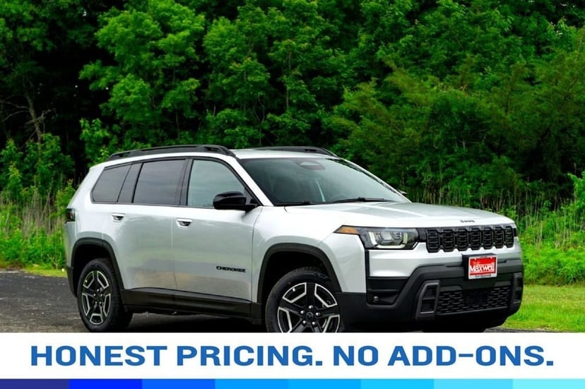 2026 Jeep Cherokee Laredo - Image 1