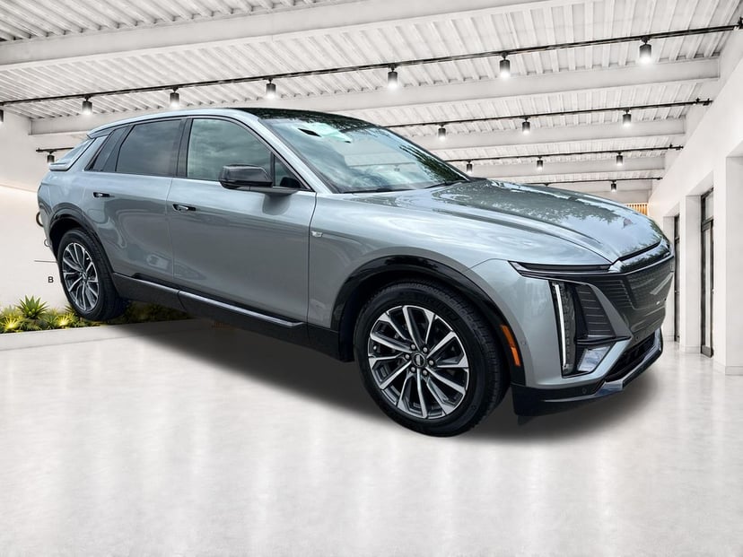 2024 Cadillac LYRIQ Sport - Image 2