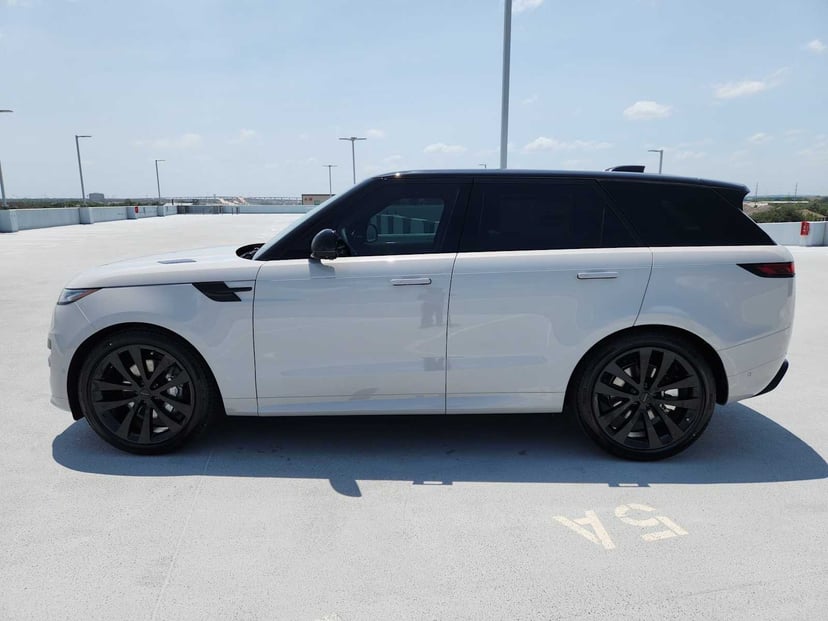 2026 Land Rover Range Rover Sport - Image 2