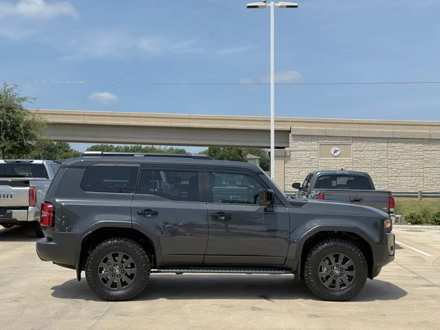2025 Toyota Land Cruiser - Image 3